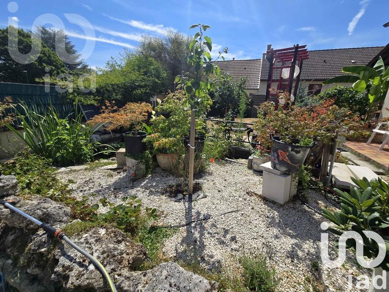 Maison - 122 m² - 6 pièces