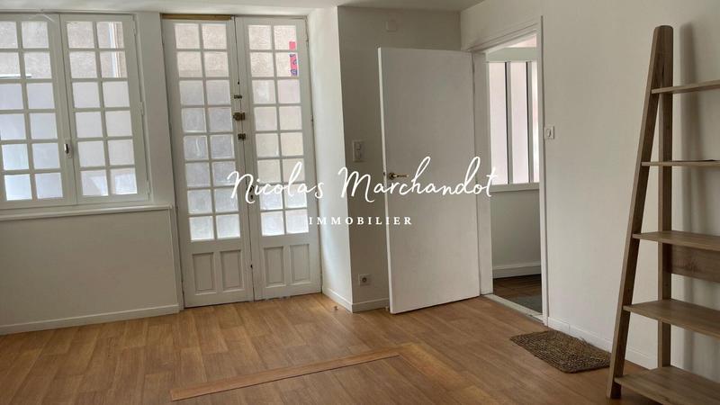 Maison - 193 m² - 8 pièces