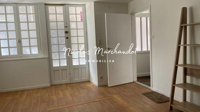 Maison - 193 m² - 8 pièces