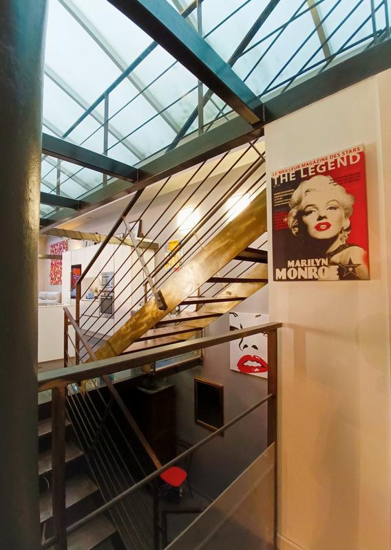 Loft - 198 m² - 7 pièces