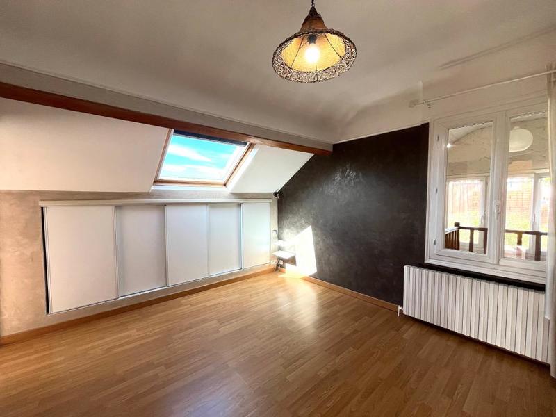 Maison - 105 m² - 5 pièces