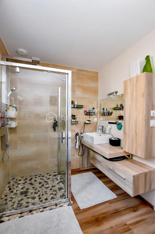 Pavillon - 99 m² - 5 pièces