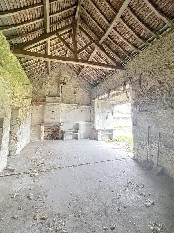 Maison ancienne - 152 m² - 1 pièce