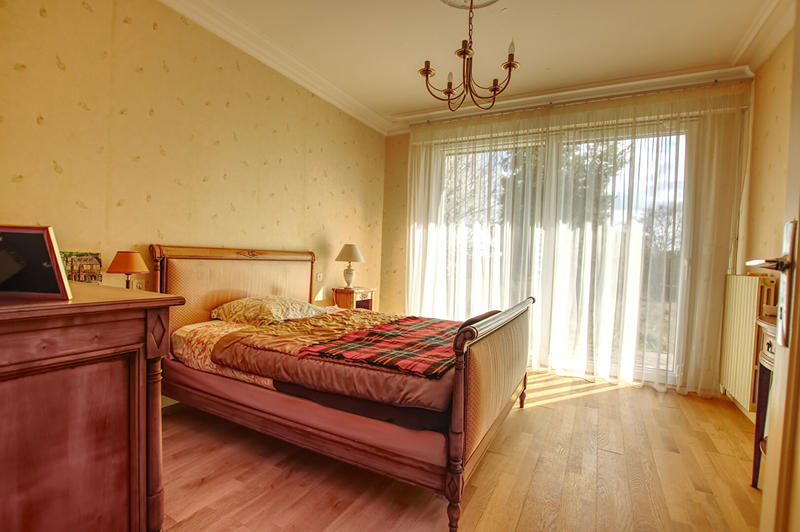 Maison - 175 m² - 7 pièces