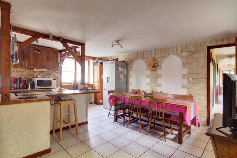 Maison - 88 m² - 3 pièces