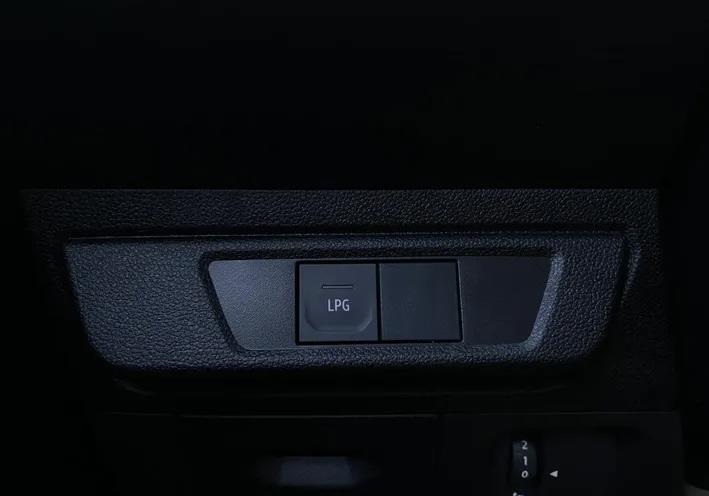 Dacia Sandero Stepway 1.0 l Eco Gpl 100 cv confort caméra Clim Gps CarPlay pack city jantes attelage