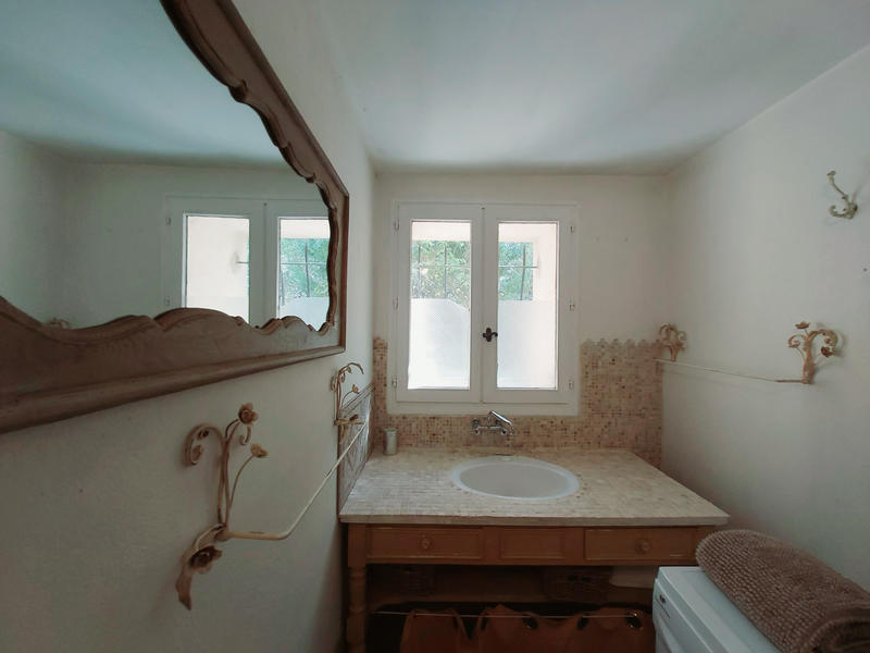 Mas - 254 m² - 10 pièces