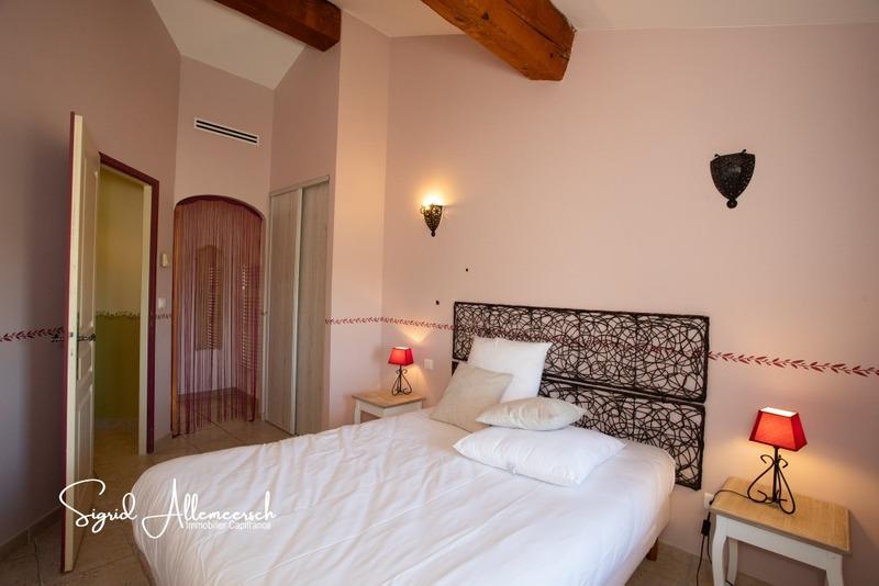 Propriété - 516 m² - 15 pièces