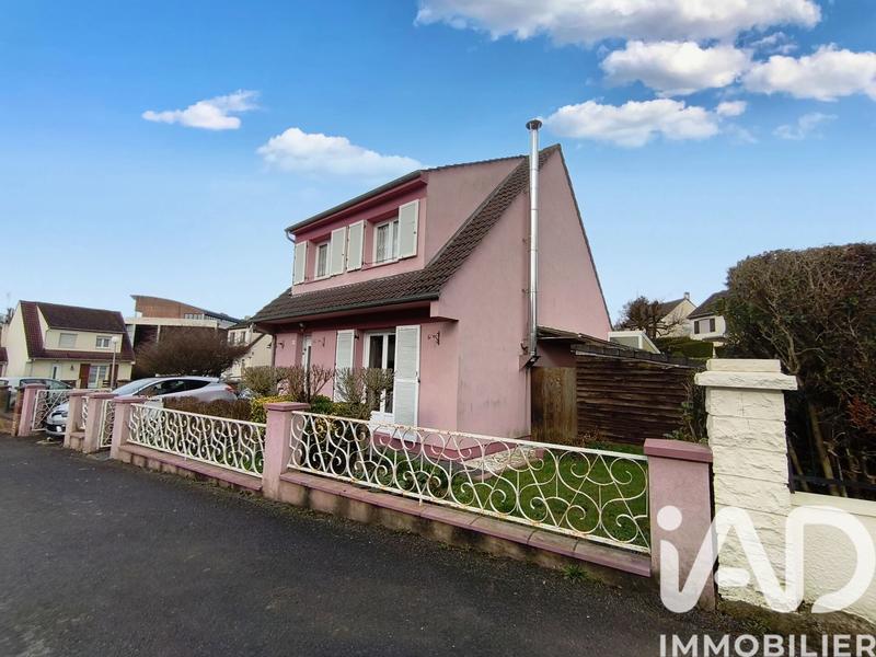 Maison - 109 m² - 6 pièces