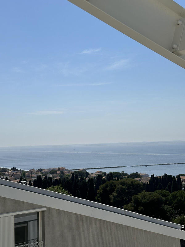 Appartement - 140 m² - 5 pièces