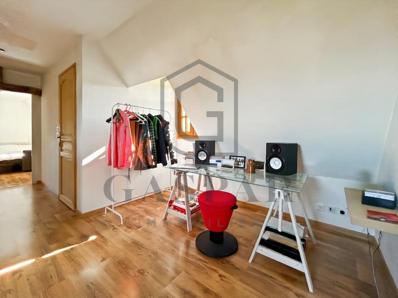 Maison ancienne - 160 m² - 5 pièces