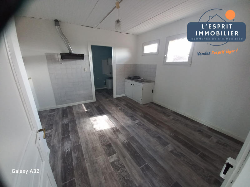 Local commercial - 290 m² - 12 pièces