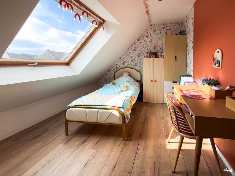 Maison - 101 m² - 5 pièces