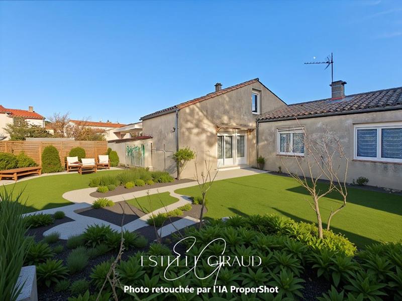 Maison - 92 m² - 5 pièces