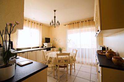 Maison - 150 m² - 4 pièces