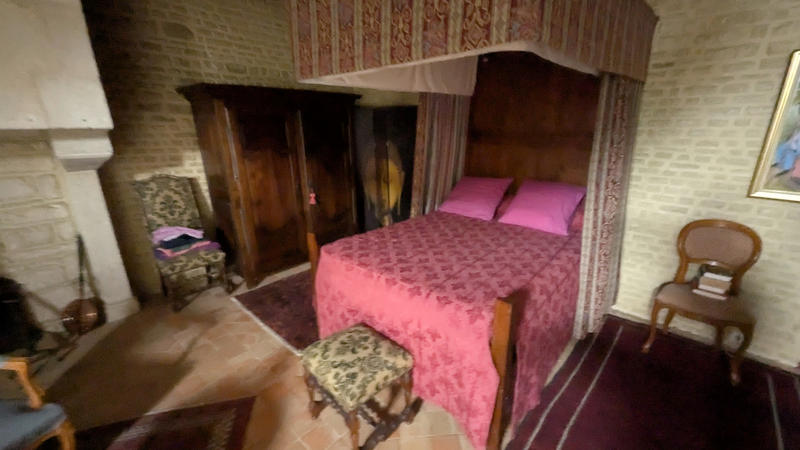 Propriété - 420 m² - 14 pièces