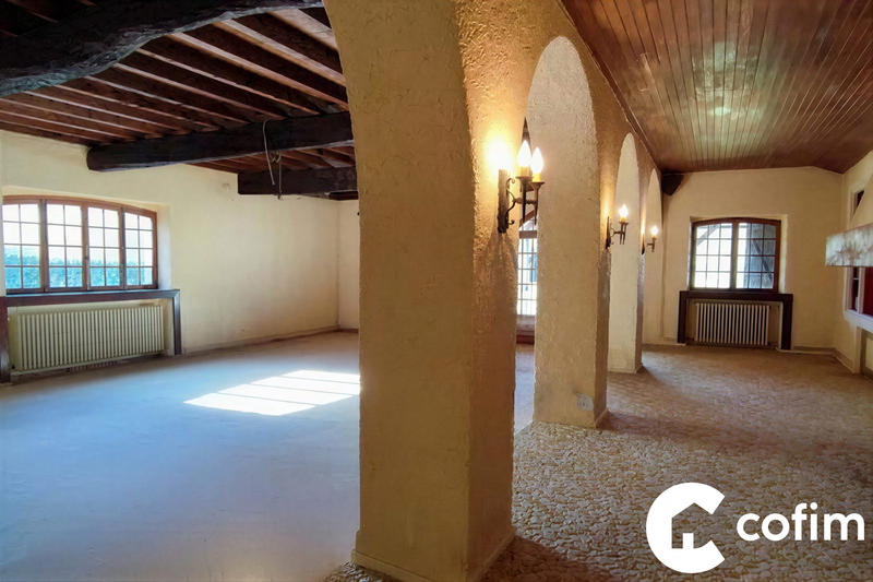 Maison ancienne - 272 m² - 5 pièces