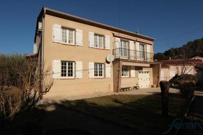 Villa - 180 m² - 7 pièces