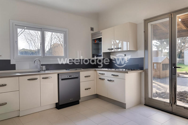 Maison - 172 m² - 6 pièces