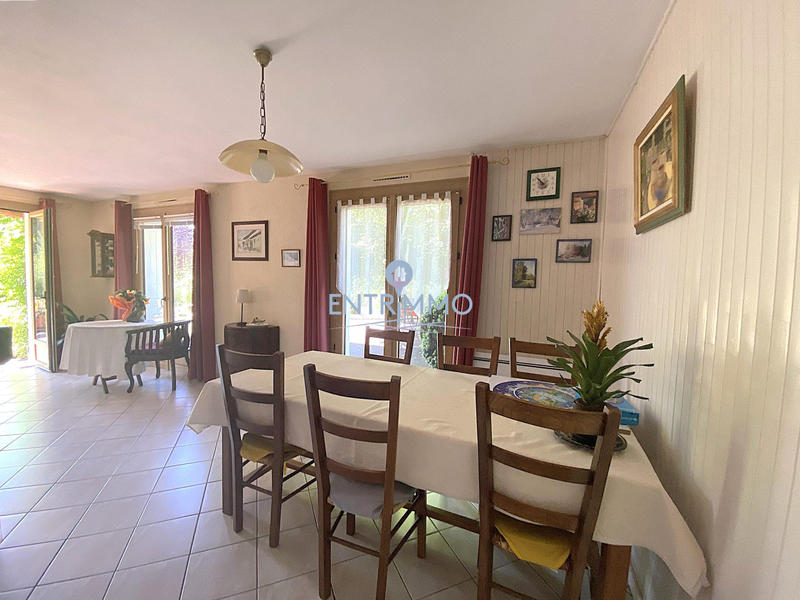 Maison - 162 m² - 6 pièces