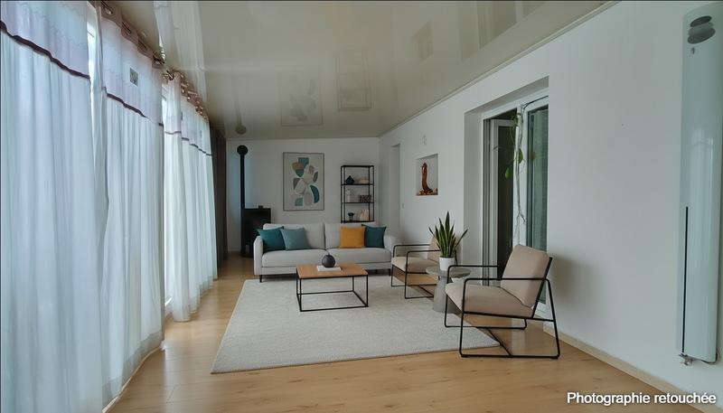 Maison - 254 m² - 11 pièces