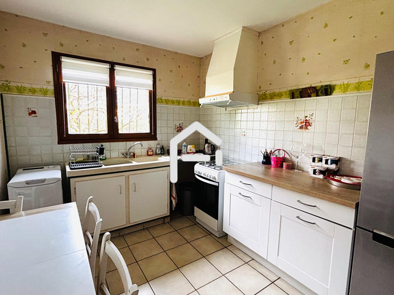 Maison - 174 m² - 7 pièces