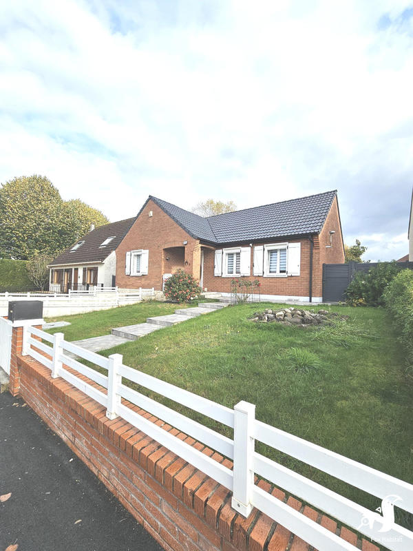 Maison - 74 m² - 5 pièces