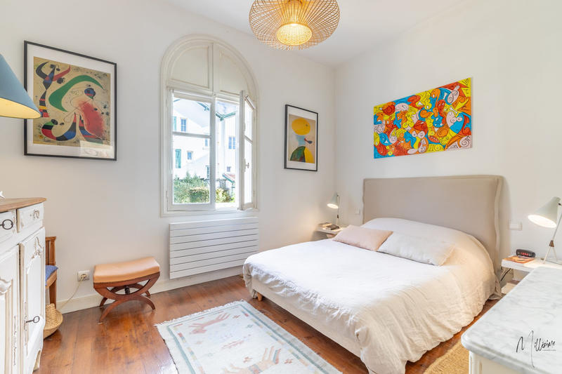 Appartement - 99 m² - 4 pièces