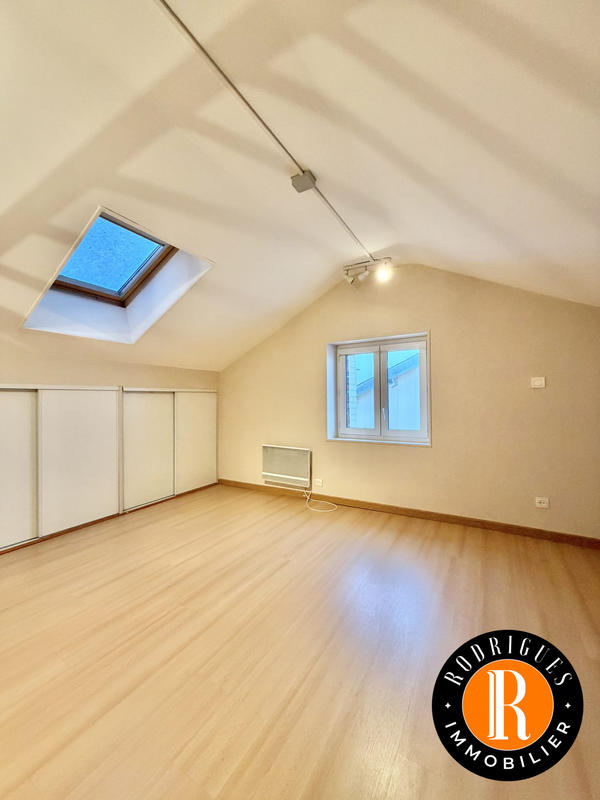 Maison - 83 m² - 3 pièces