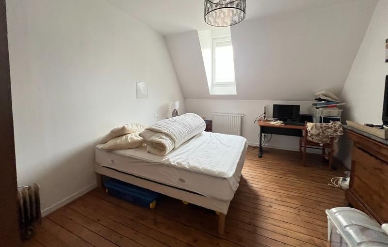 Maison - 211 m² - 8 pièces