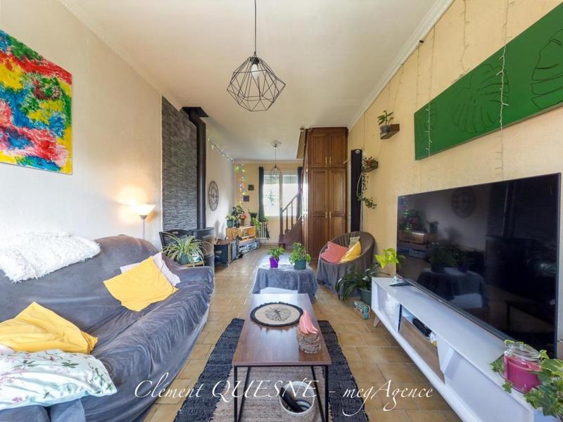 Maison - 102 m² - 5 pièces