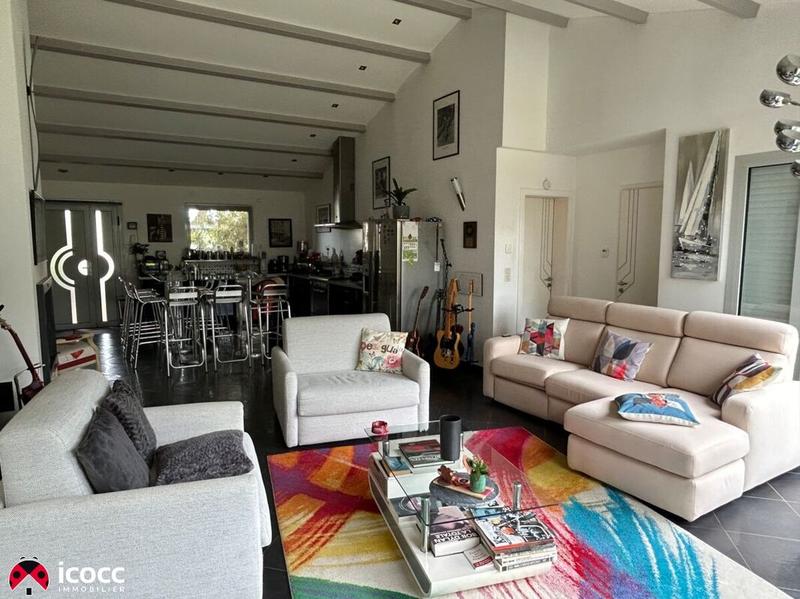 Pavillon - 102 m² - 4 pièces