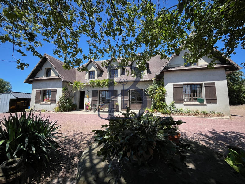 Maison - 165 m² - 7 pièces