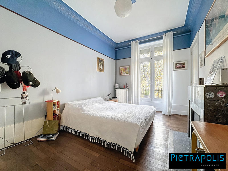 Duplex - 165 m² - 7 pièces