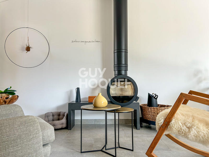 Maison - 195 m² - 6 pièces