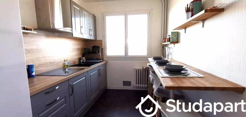 Chambre - 12 m² - 1 pièce