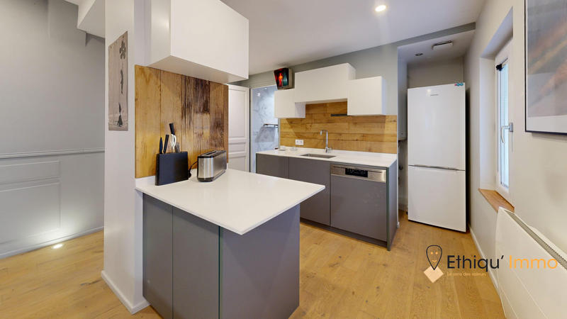 Appartement - 76 m² - 3 pièces