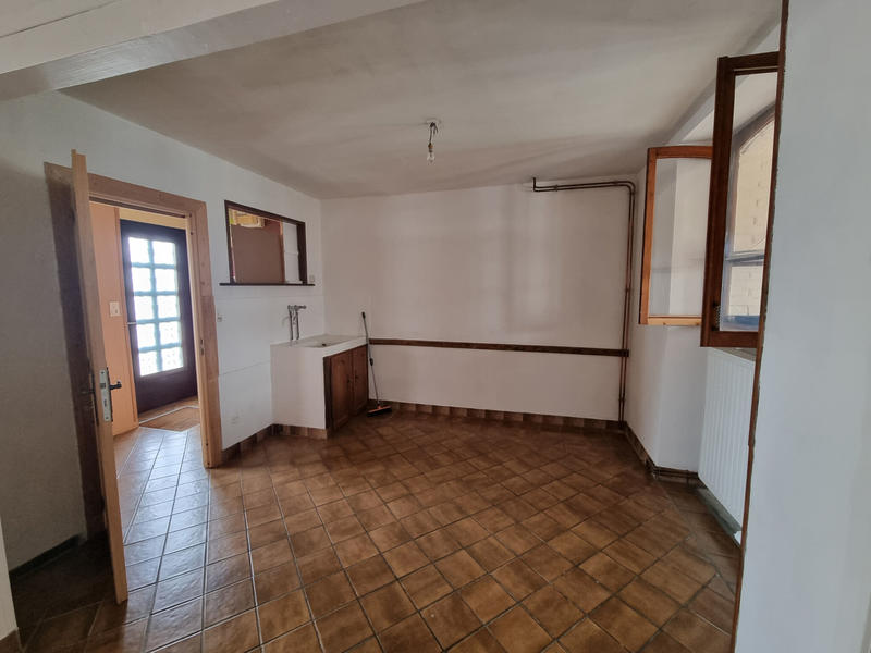 Maison - 99 m² - 5 pièces