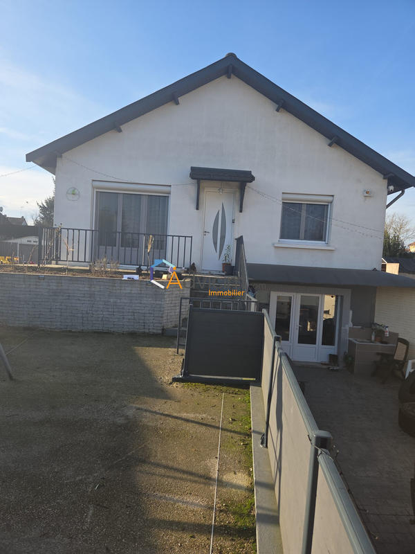 Maison - 150 m² - 7 pièces