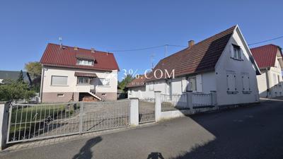 Propriété - 202 m² - 8 pièces