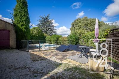 Maison - 147 m² - 6 pièces