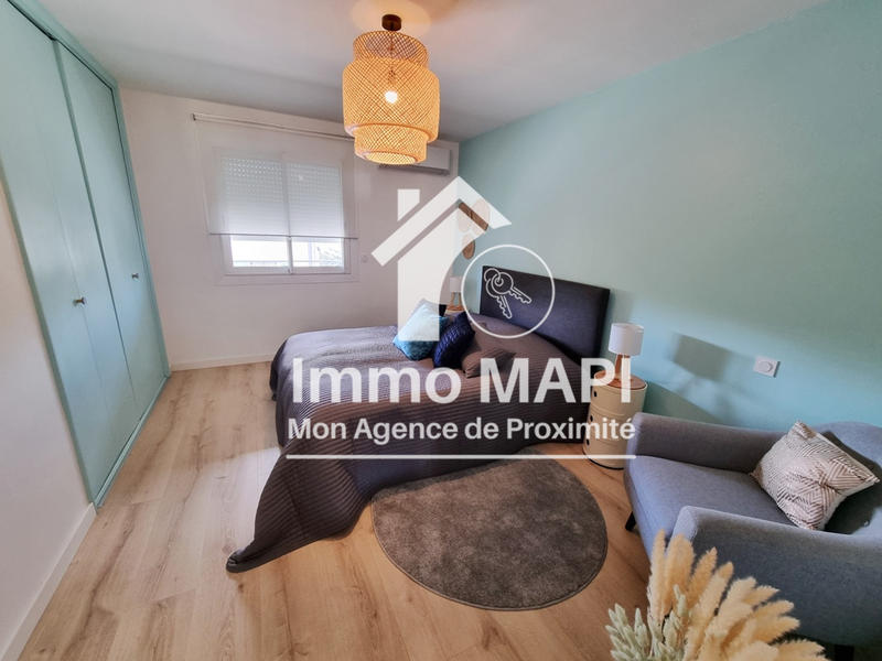 Maison - 312 m² - 8 pièces