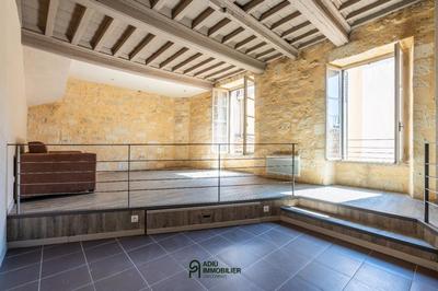 Appartement - 160 m² - 5 pièces