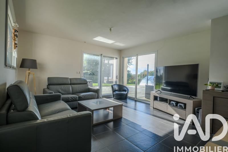 Maison - 121 m² - 6 pièces