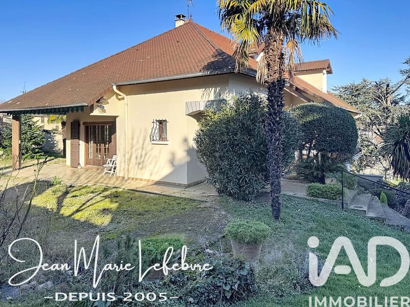 Maison - 188 m² - 7 pièces