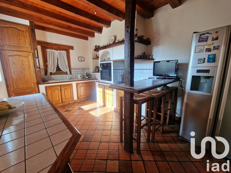 Maison - 234 m² - 8 pièces