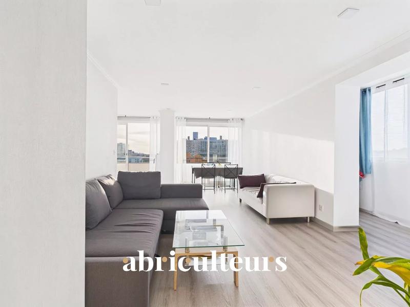 Appartement - 65 m² - 4 pièces