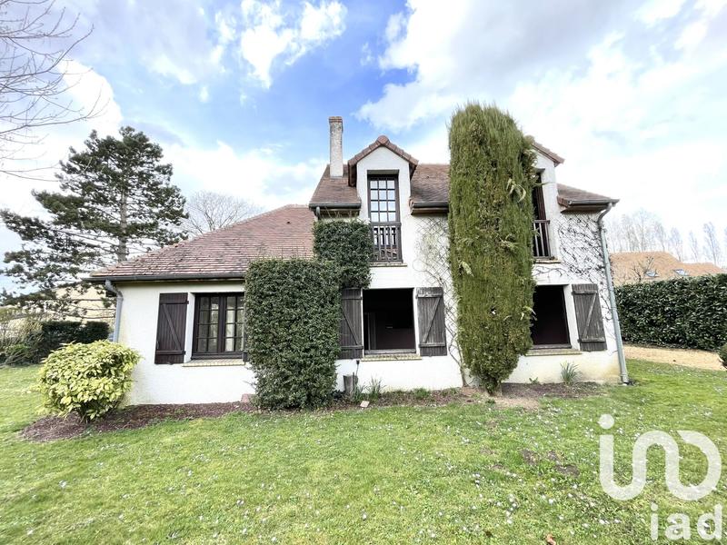 Maison - 372 m² - 9 pièces