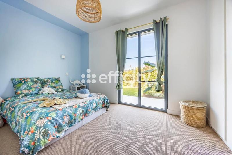 Pavillon - 120 m² - 6 pièces