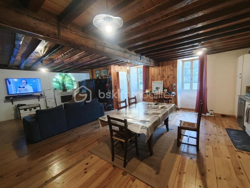 Maison - 110 m² - 3 pièces